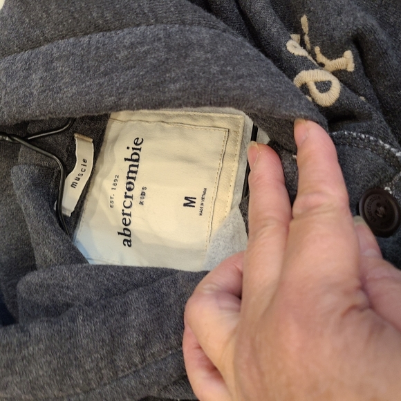 Abercrombie Fitch for kids - Picture 8 of 8